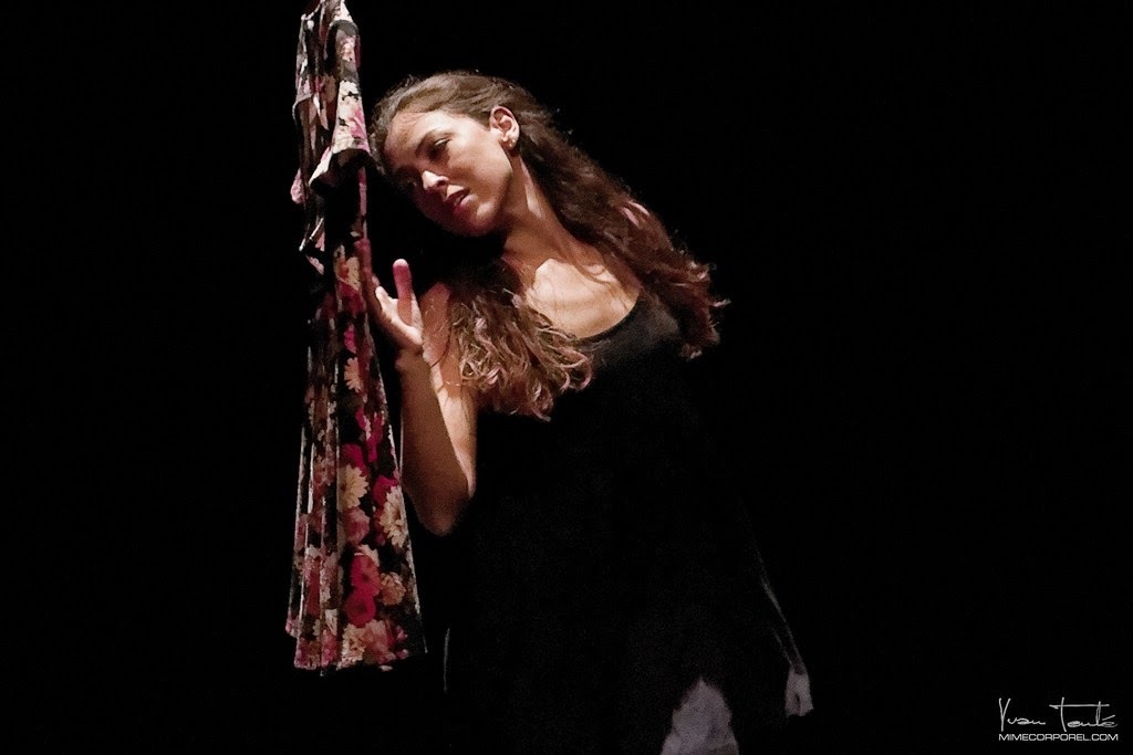 Elle, création de Cosette Dubois
